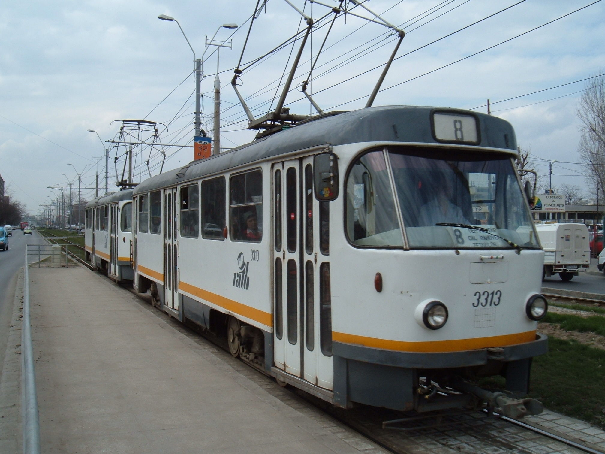 File:Bucharest Tatra tram 1.jpg - Wikimedia Commons