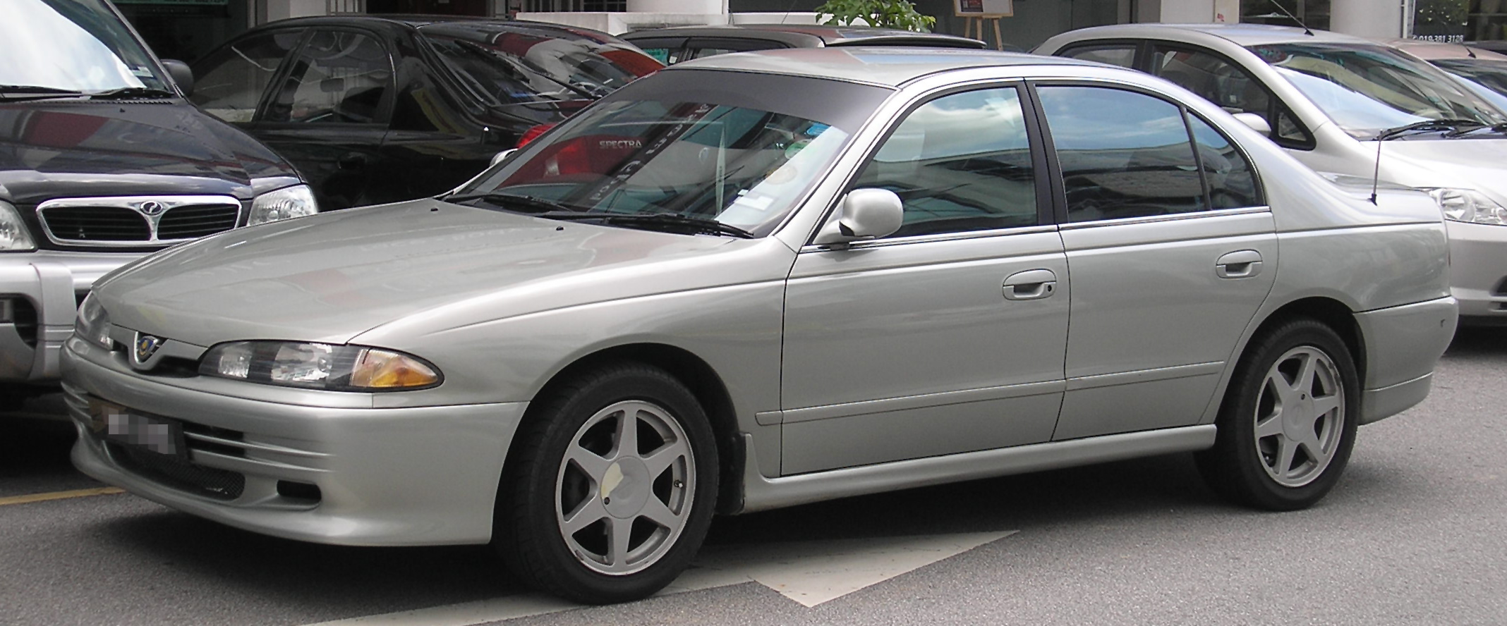 File:Proton Perdana (V6) (first generation, first facelift) (front ...