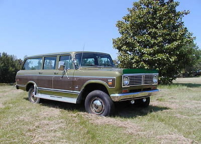 1973 International 1210 4x4 Travelall for Sale in Durant ...