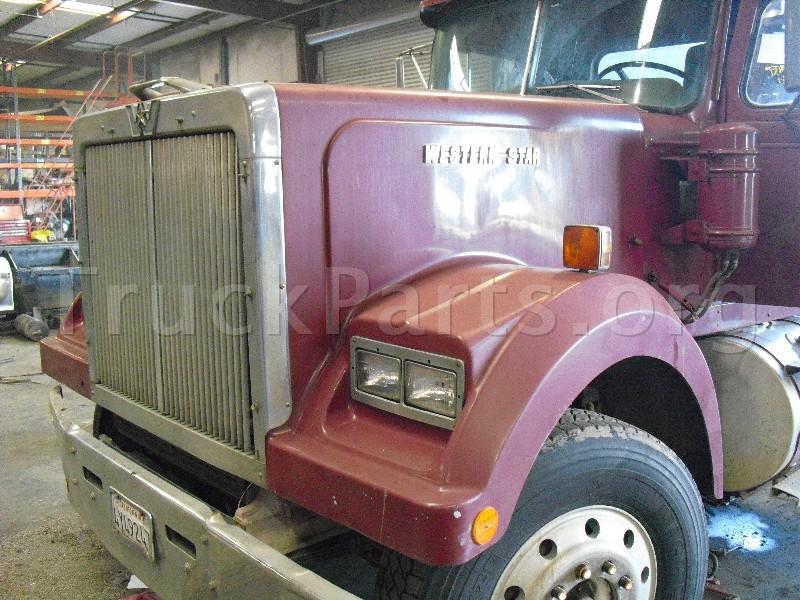 Western Star 4964-2: Photo gallery, complete information about ...