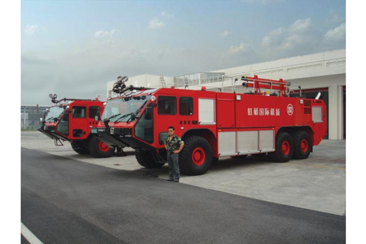 Shanghai Airport Receives Pair of Oshkosh Striker Vehicles to ...