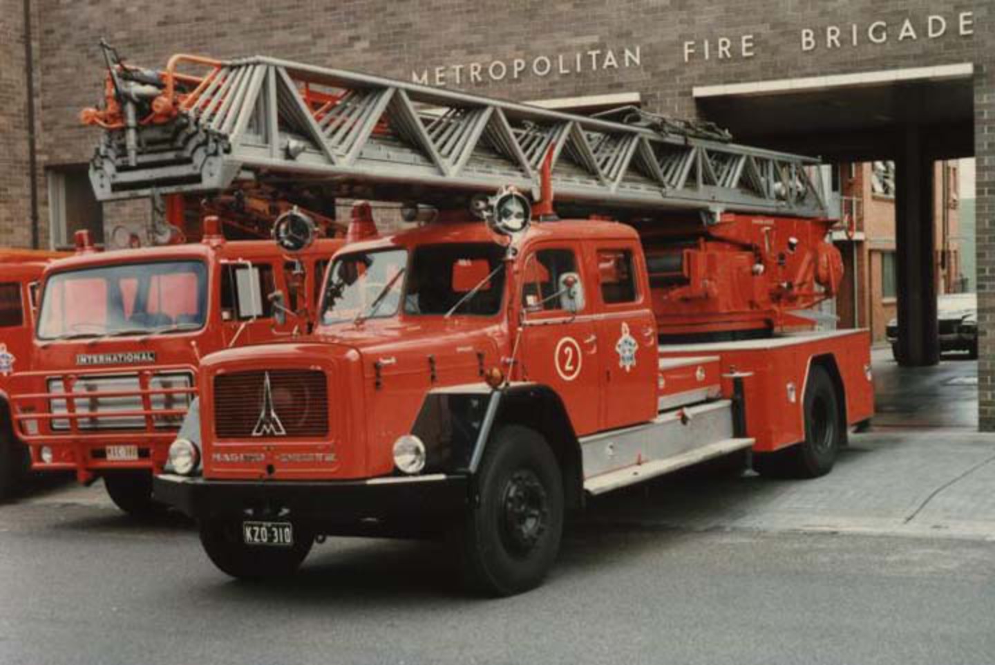 Fire Engines Photos - Magirus-Deutz Turntable ladder at Melbourne