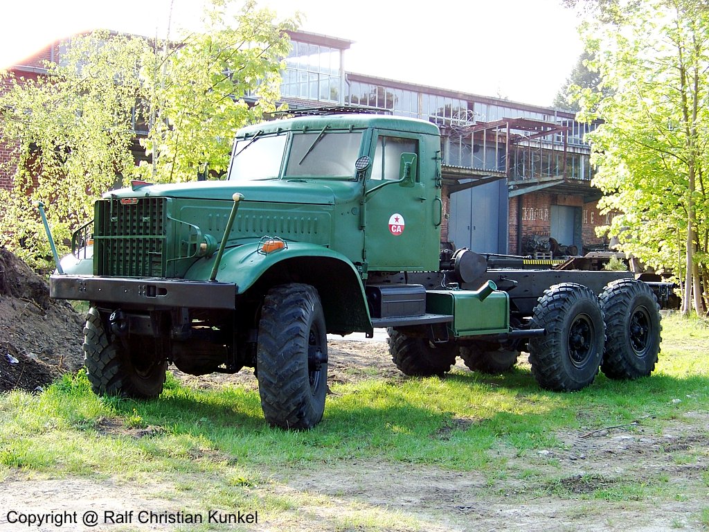 KrAZ 214 Fahrgestell - Sowjetarmee, CA, aber auch - Fotoarchiv-