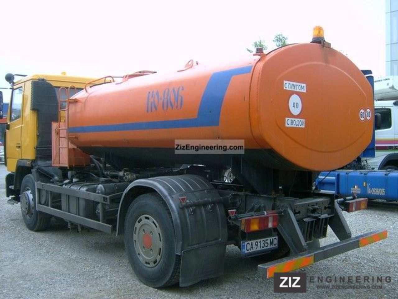 MAZ 5335 2008 Tank truck Photo and Specs