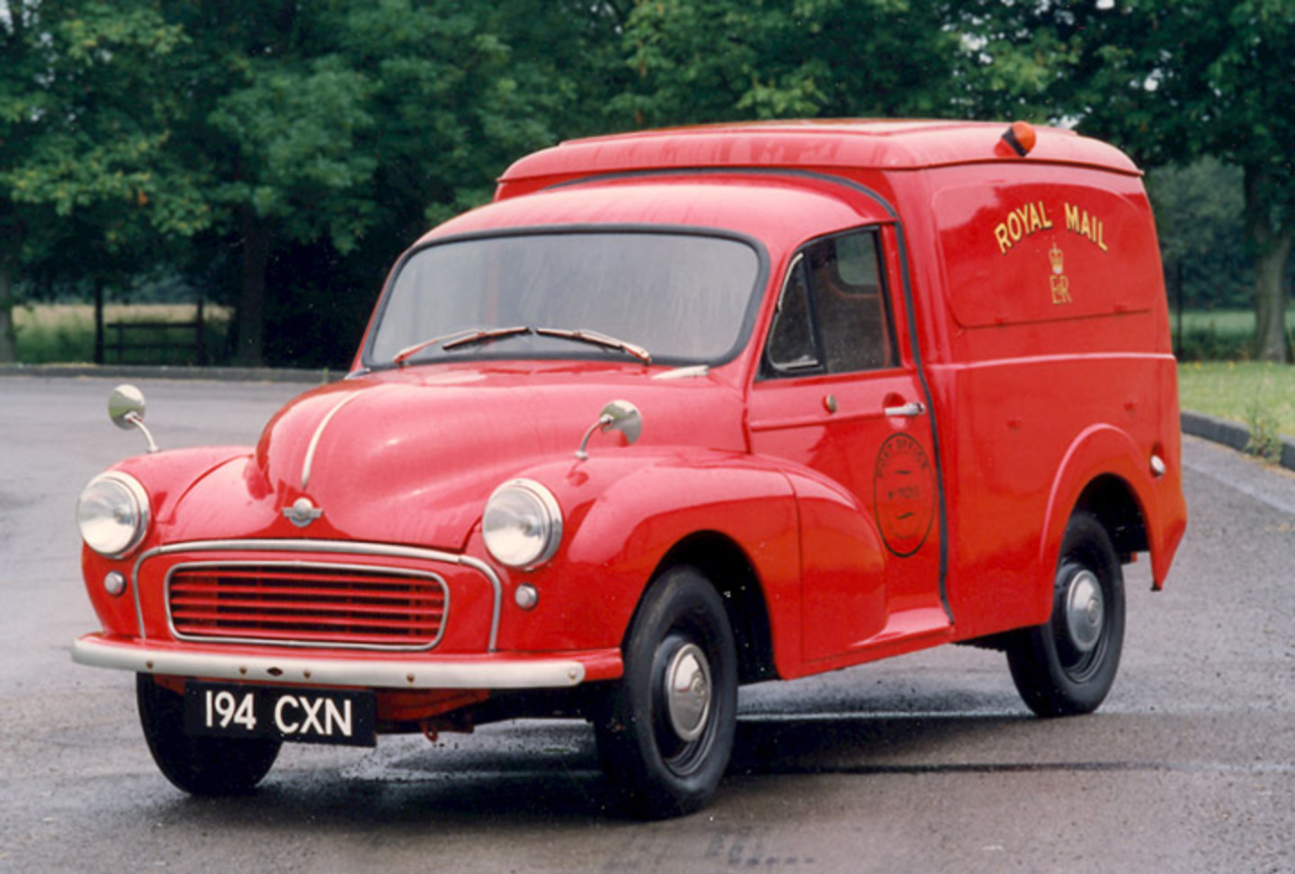 Morris Minor Van, 1961 | British Postal Museum & Archive