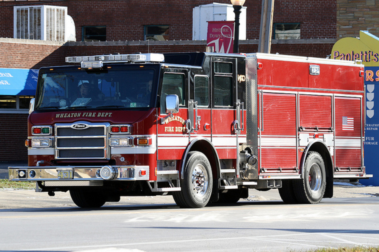Pierce firetruck 431 : Wheaton FD | Flickr - Photo Sharing!