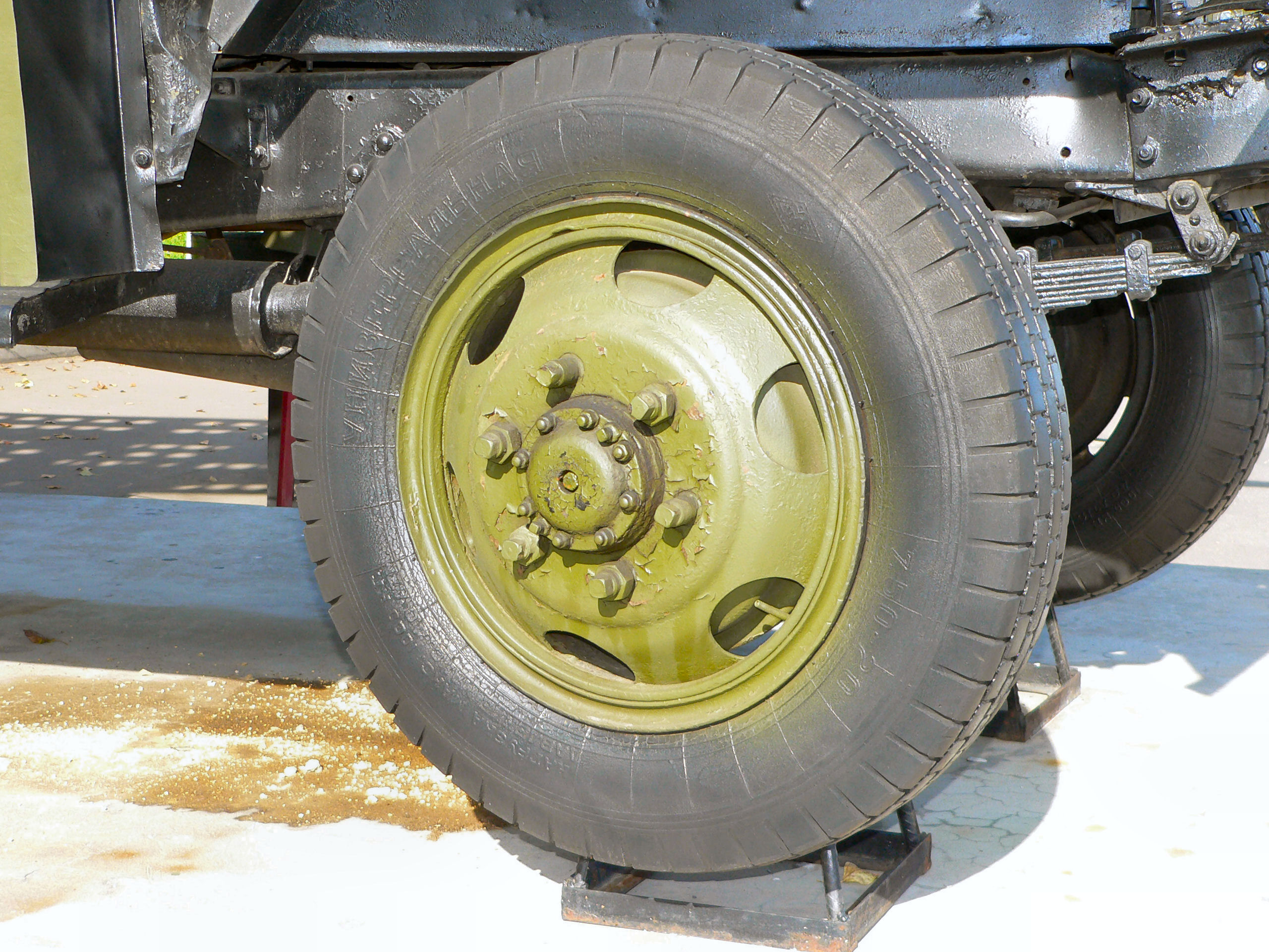 Armorama :: Italeri Katyusha replacement wheels?