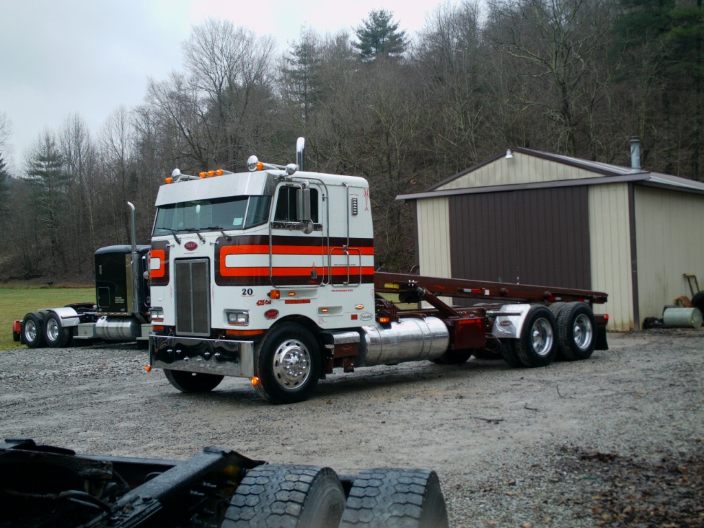USED 1993 PETERBILT Cab Over with Sleeper 362 for sale