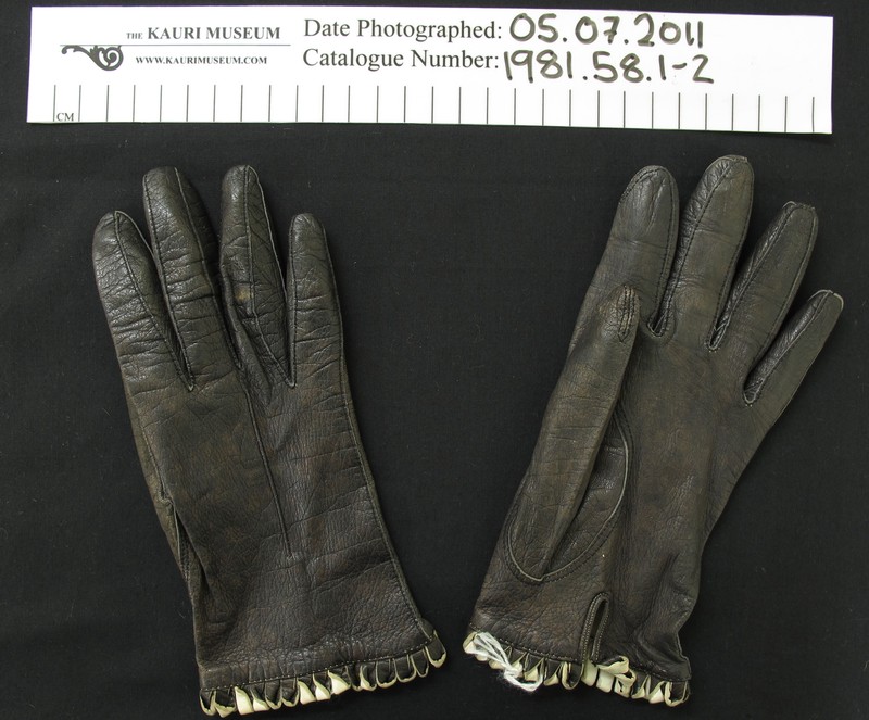 Kid gloves; Real Kia; Unknown; 1981_58_1-2 - The Kauri Museum ...