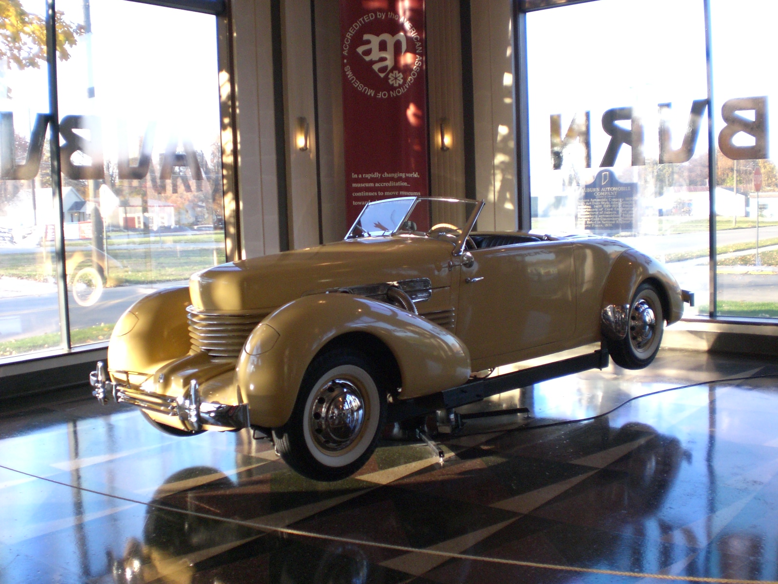 Auburn Cord Duesenberg Automobile Museum â€“ Return to Mecca ...