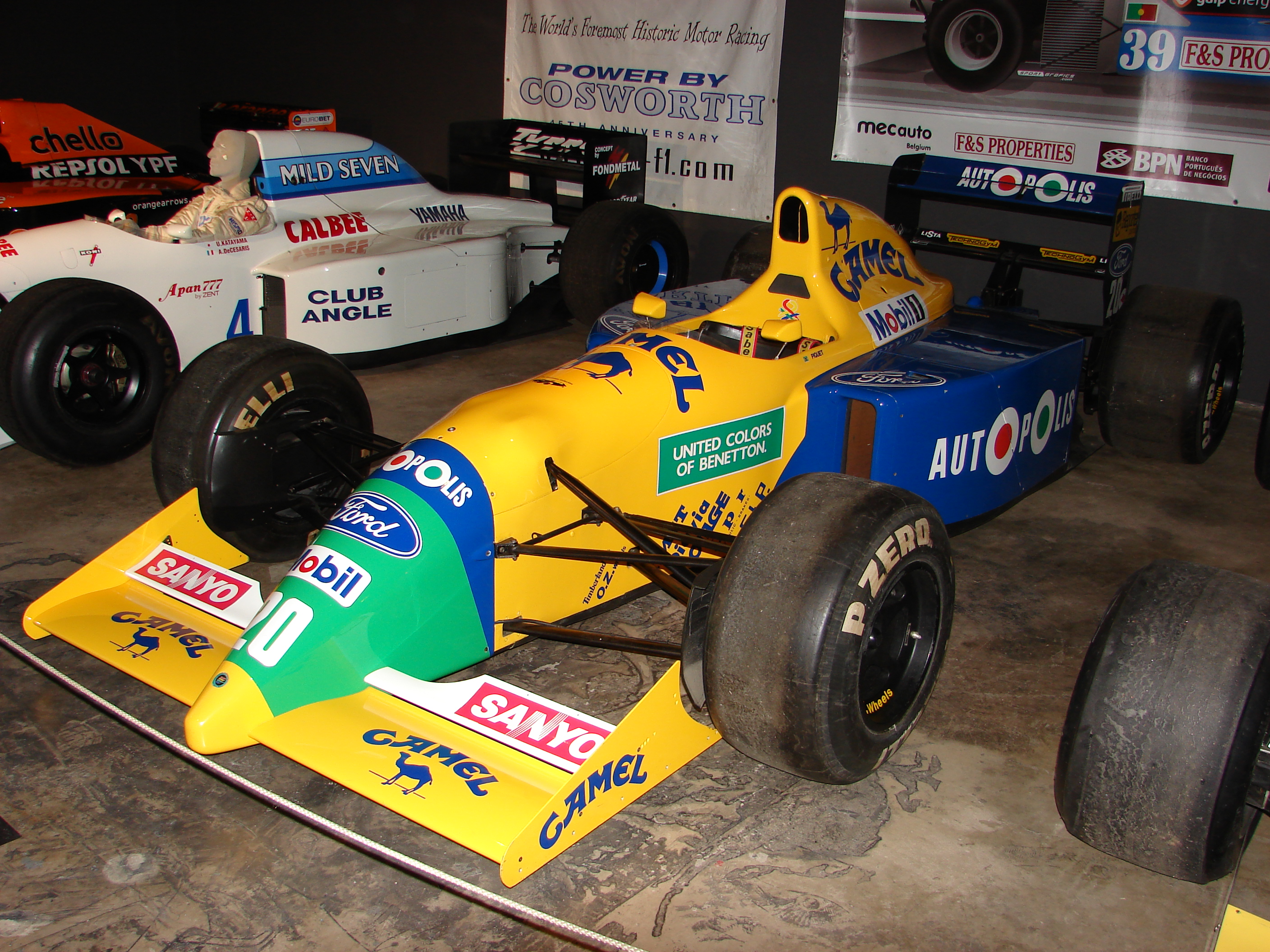 File:Benetton B190B.jpg - Wikimedia Commons