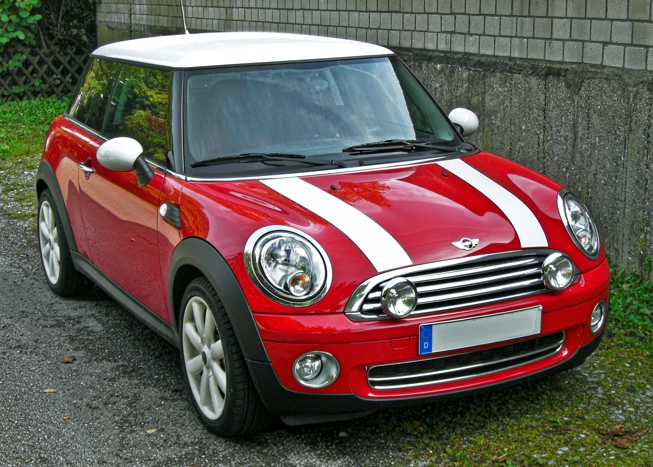 File:Mini Cooper Facelift front.JPG - Wikimedia Commons