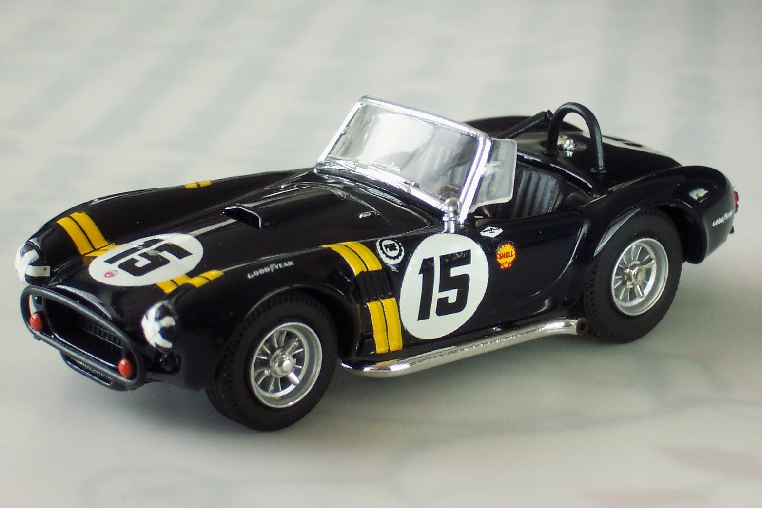 1/43 CanAm and USRRC: Shelby Cobra 289 roadster
