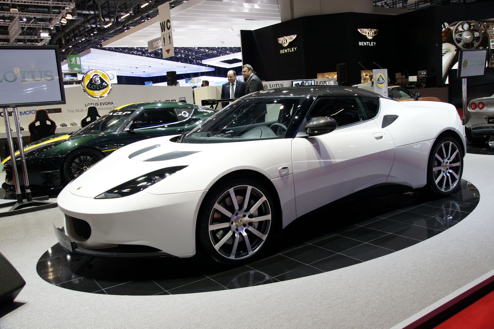 Lotus Evora Carbon Concept Wallpaper << Otomotif car