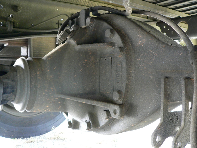 Used Rearend Axle Chunks for Trucks and Cargo Vans