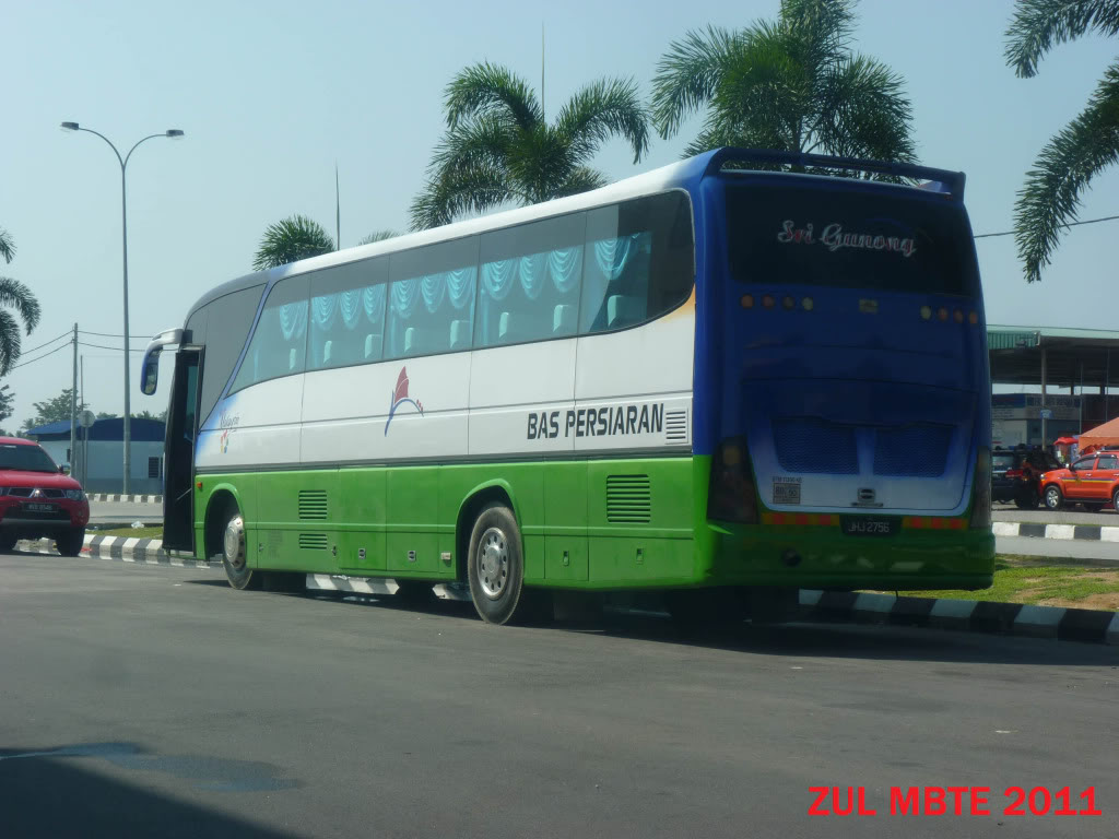 Nissan Diesel JP 251 Photo Gallery: Photo #12 out of 11, Image ...