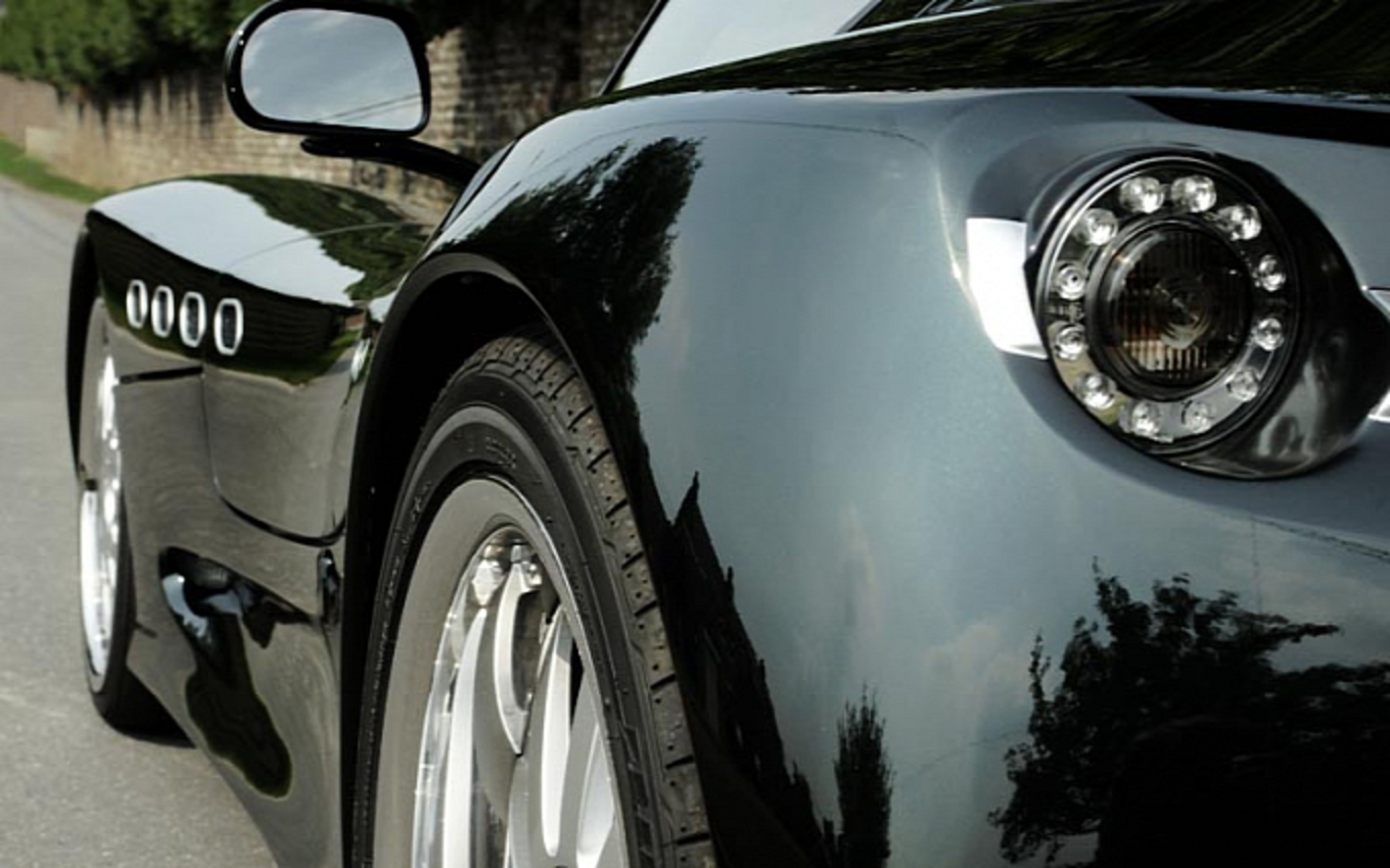 Gillet Vertigo.5 Spirit updated with 420-HP Maserati V8