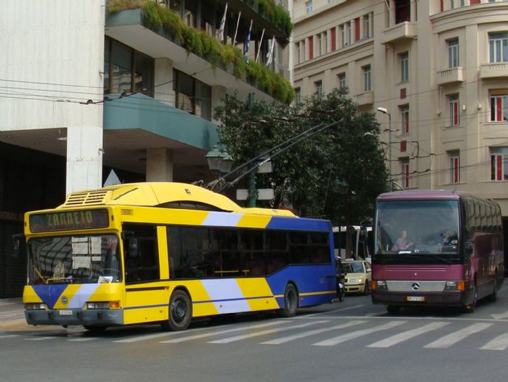Bus and Coach Photos - Solaris trolley bus