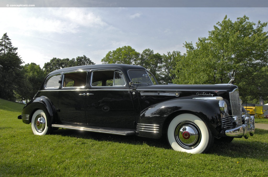 1942 Packard Super-8 One-Sixty Images. Wallpaper Photo: 42-Packard ...