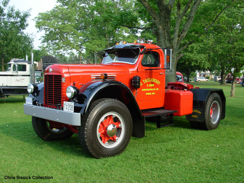 International Model 61 3 Ton Chassis Photo Gallery: Photo #01 out ...