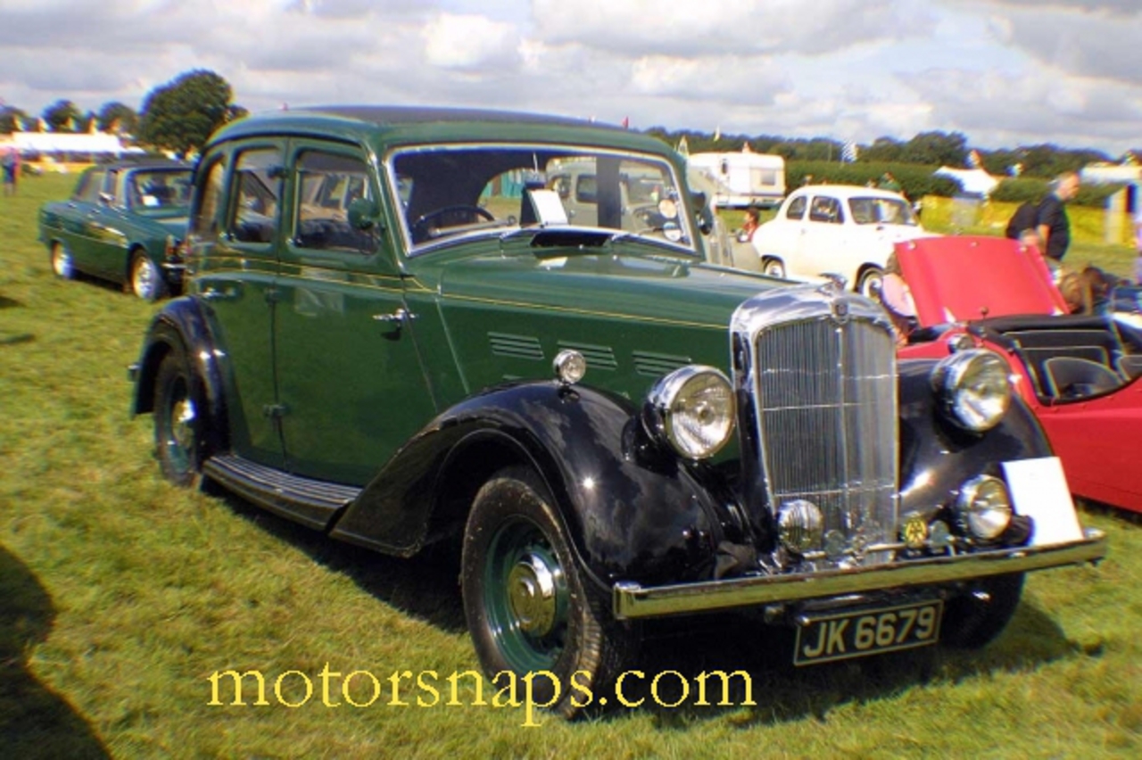 Morris Saloon Six Series MS: Photo gallery, complete information ...