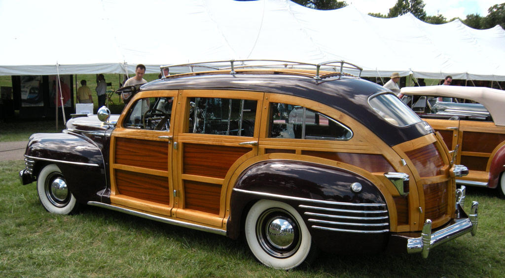 AutoTraderClassics.com - Article Collecting Woodies, Wagons and Wanna-