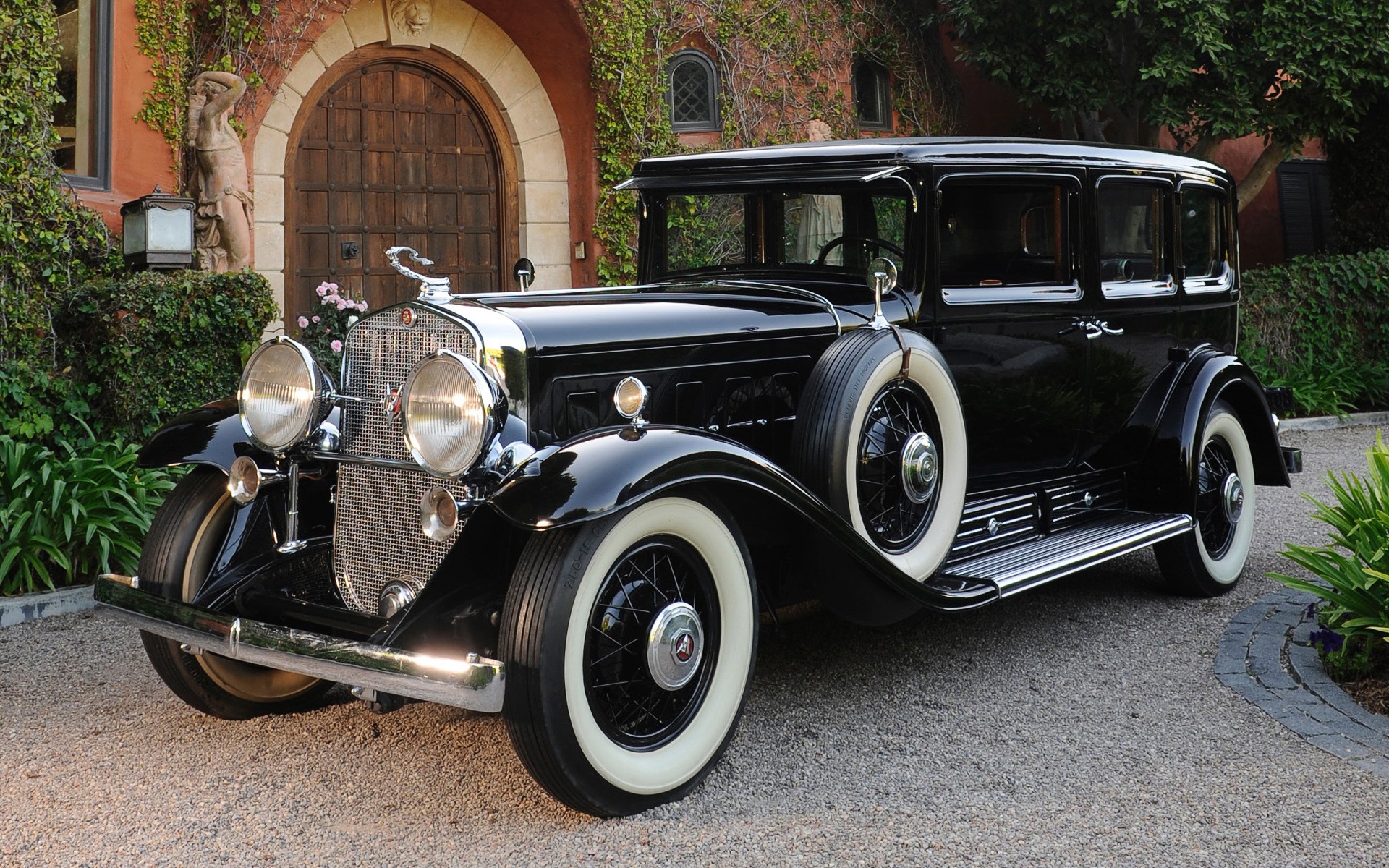 Cadillac V16 452 Armored Imperial Sedan 1930 1920x1200 Wallpapers ...