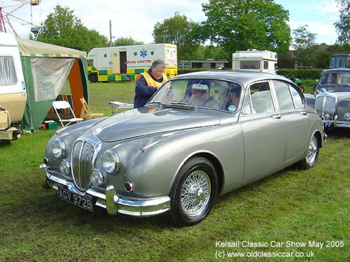 Daimler V8 250 picture (#20) at Kelsall show in Cheshire