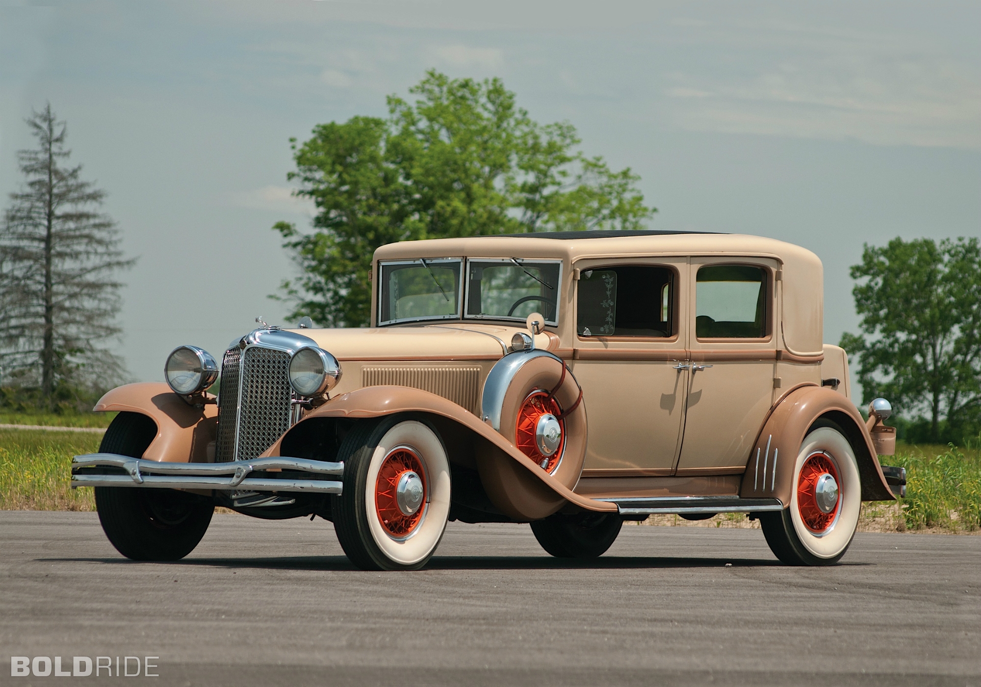 1931 Chrysler Imperial Sedan Boldride.com - Pictures, Wallpapers