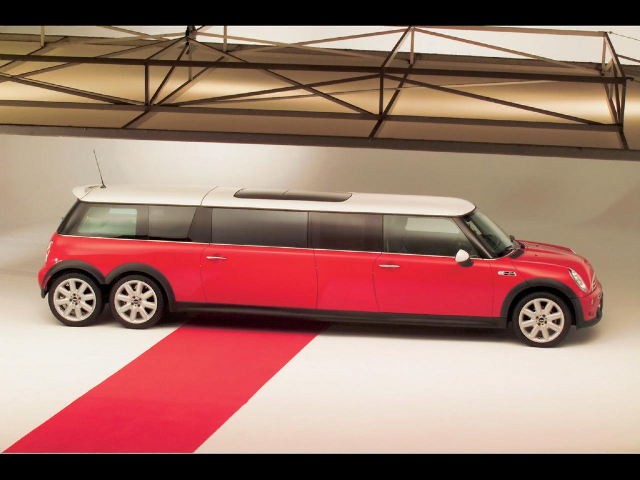 Mini XXL Stretch Limo Review, Video, Specification, Price, Pictures