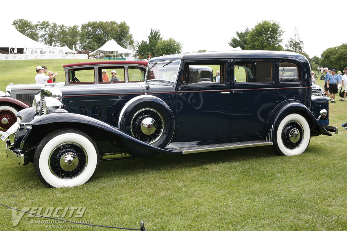 Picture of 1933 Marmon 16 7-passenger by LeBaron