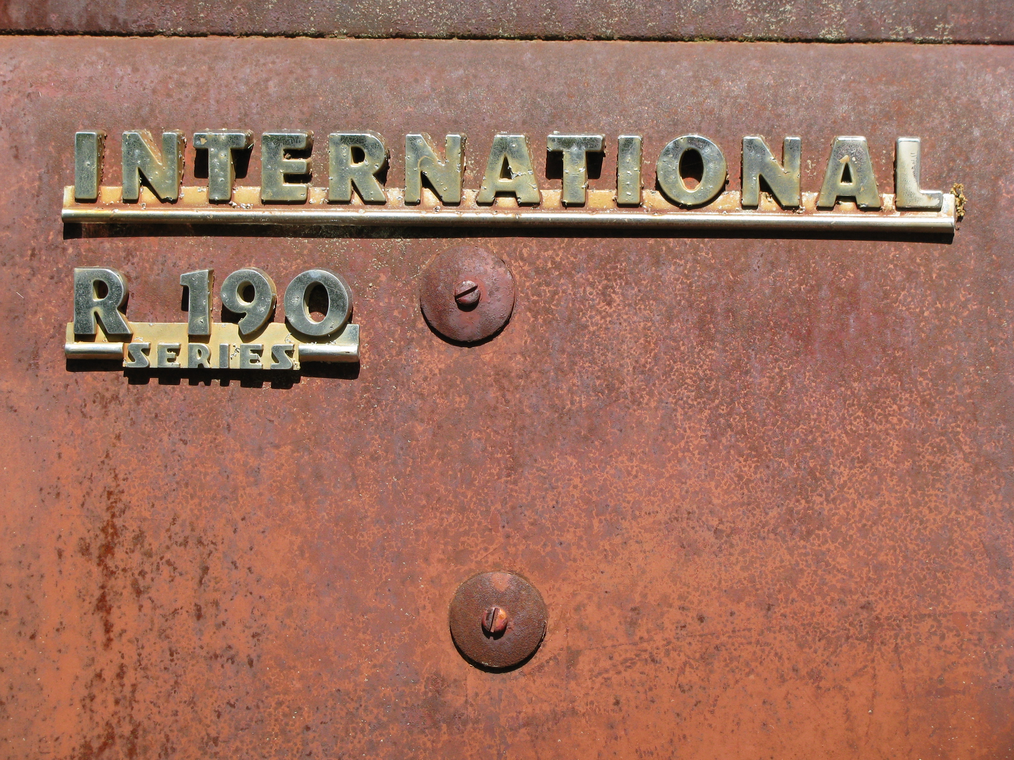 International R 190 series | Flickr - Photo Sharing!