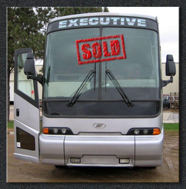 2003 MCI E4500 Renaissance Bus SOLD