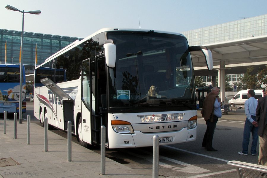 Omnibus Wiesheu Setra at Munich Airport