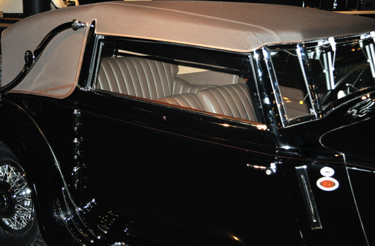 Horch V-12 Type 670 Sport Cabriolet: Photo gallery, complete ...