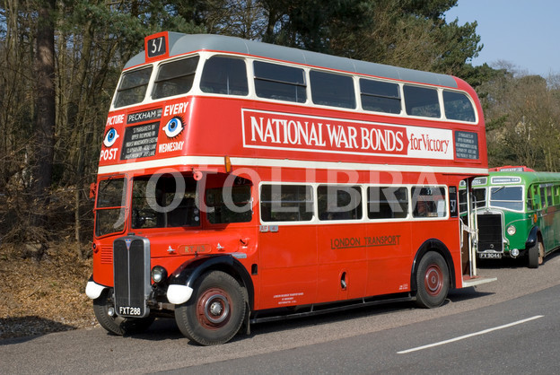 Wartime London AEC RT Bus 1940 (image preview: FOT901090)