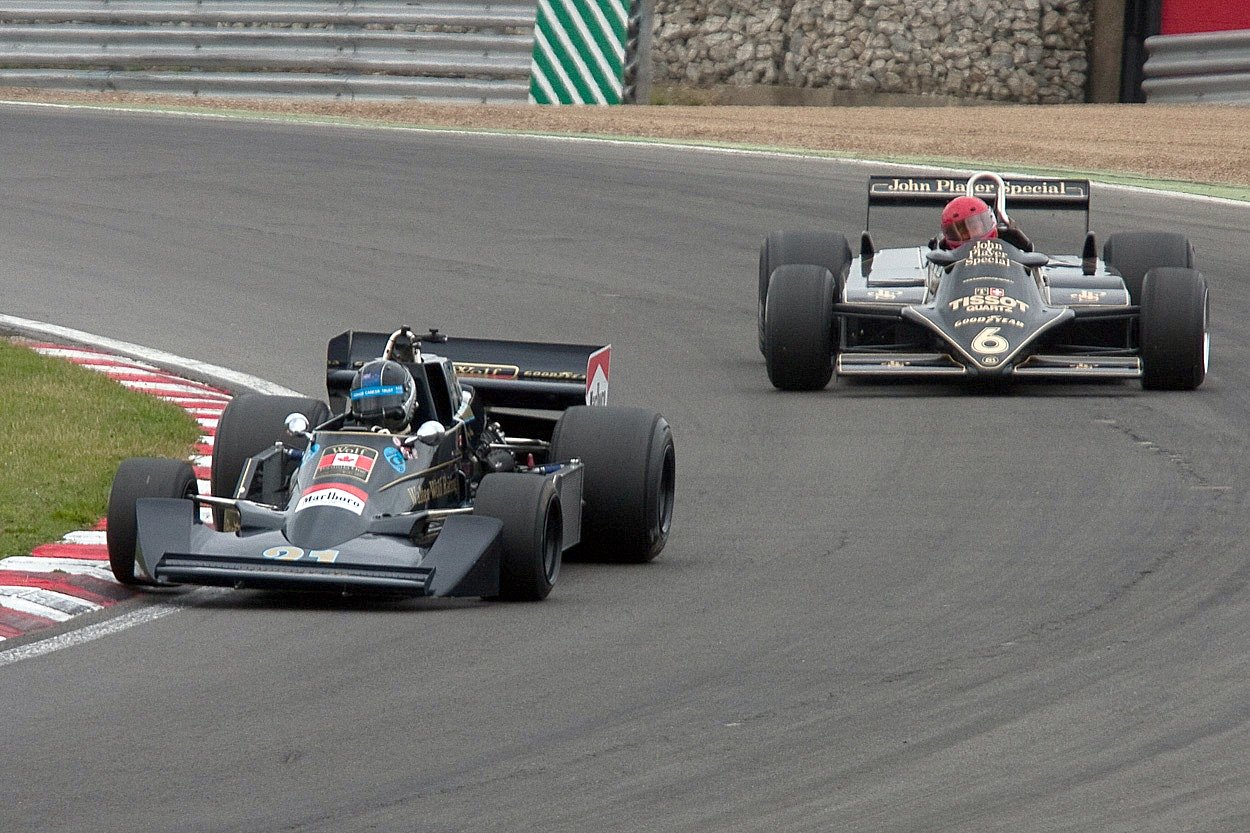 Williams FW05 heads Lotus 87B | Flickr - Photo Sharing!