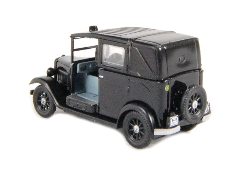 ehattons.com - Oxford Diecast 76AT001 Austin "Low loader" taxi in ...