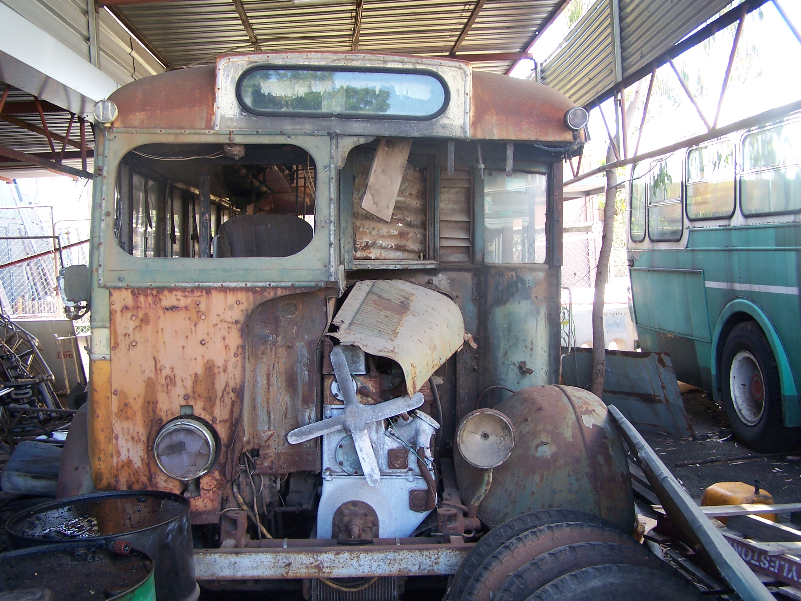 File:1934 leyland bus 01 gnangarra.jpg - Wikimedia Commons
