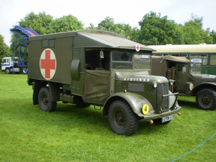 Ambulance Photos - 1941 AUSTIN K2 Field Ambulance