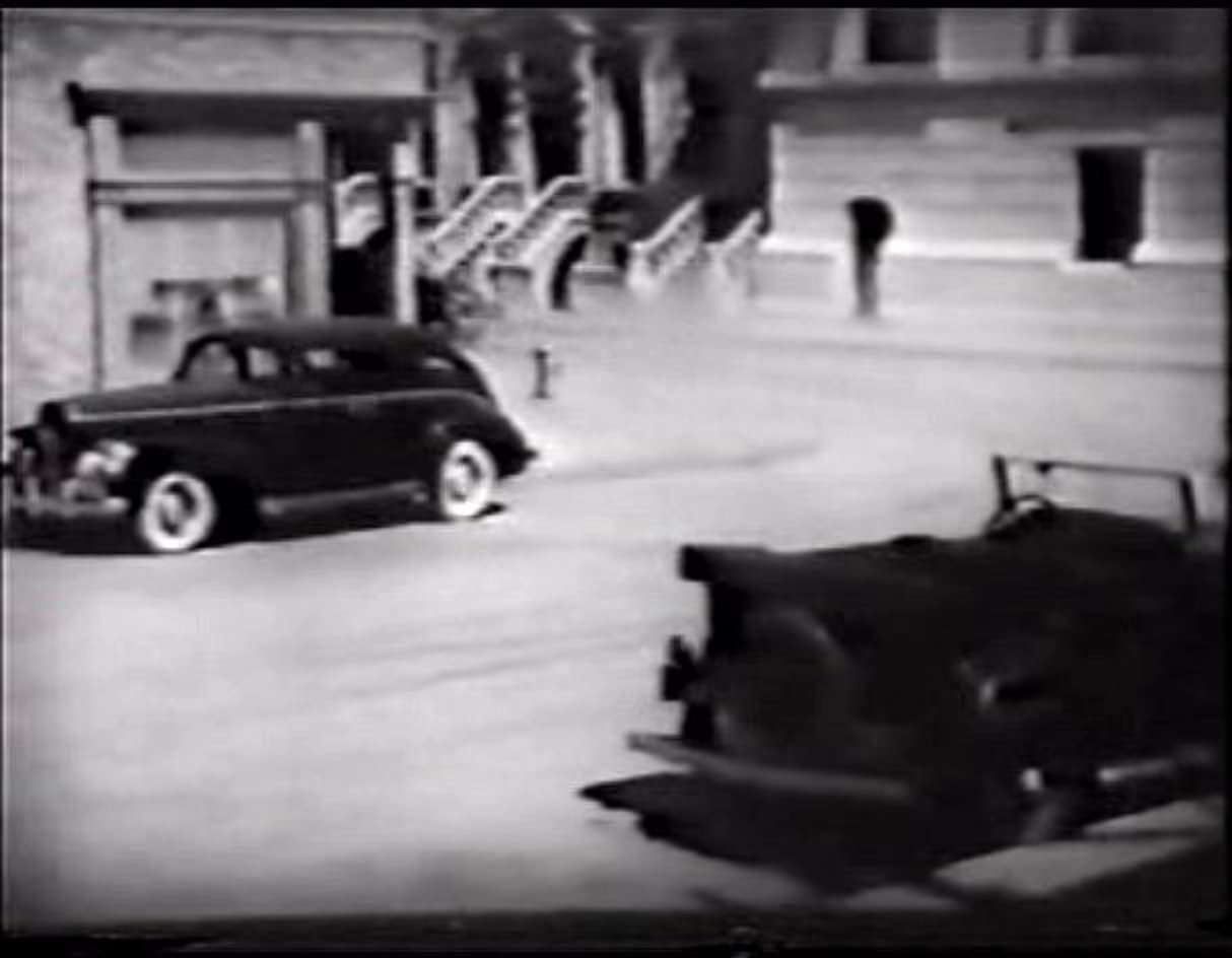 IMCDb.org: 1939 Nash Ambassador Eight in "The Green Hornet, 1940"