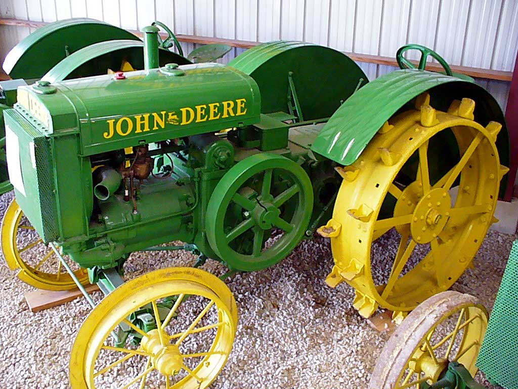 List of John Deere tractors