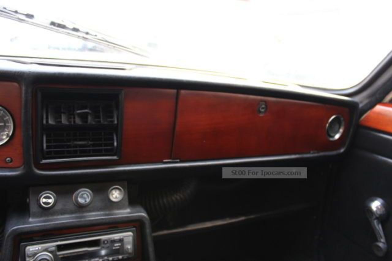 1970 Triumph 2000 MK II - Car Photo and Specs