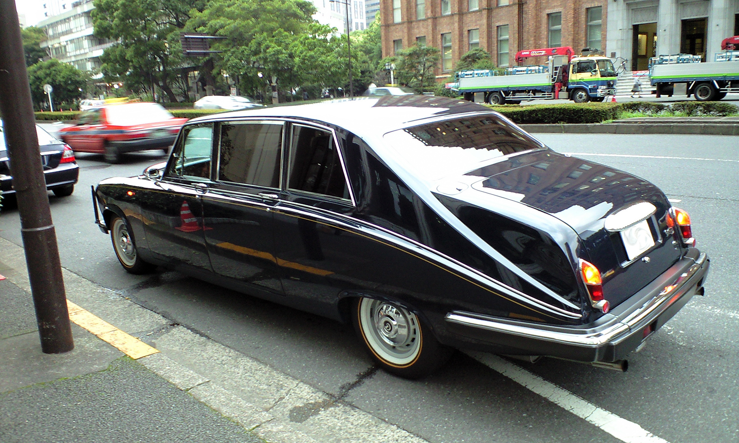 Daimler ds 420 limousine. Best photos and information of modification.