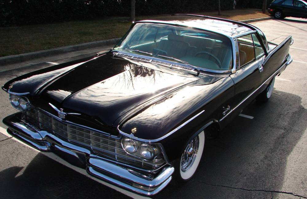 1957 Chrysler Imperial 2-Door Hardtop - Aucton Results: $62,000
