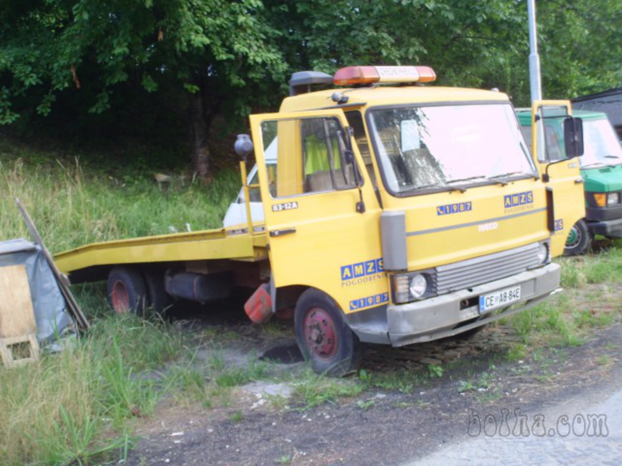 ZASTAVA-IVECO : Photo gallery, complete information about model ...