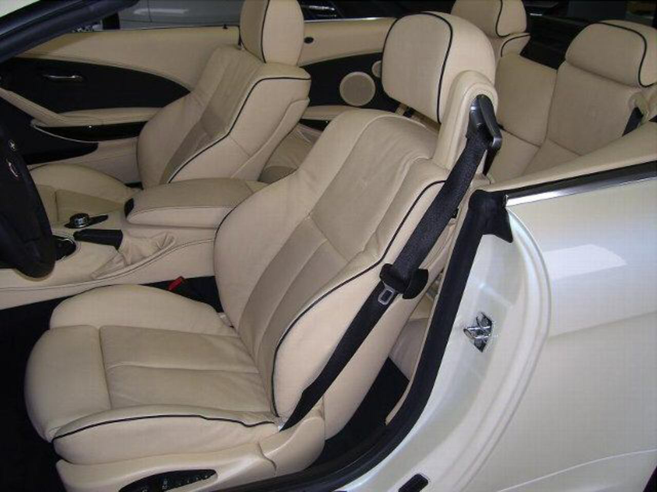 Interesting special colour on BMW Alpina B6 Cabrio... - BMW M5 ...