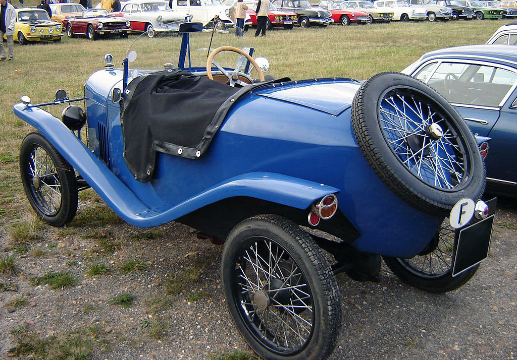 File:Amilcar CC or such at MontlhÃ©ry.jpg - Wikimedia Commons