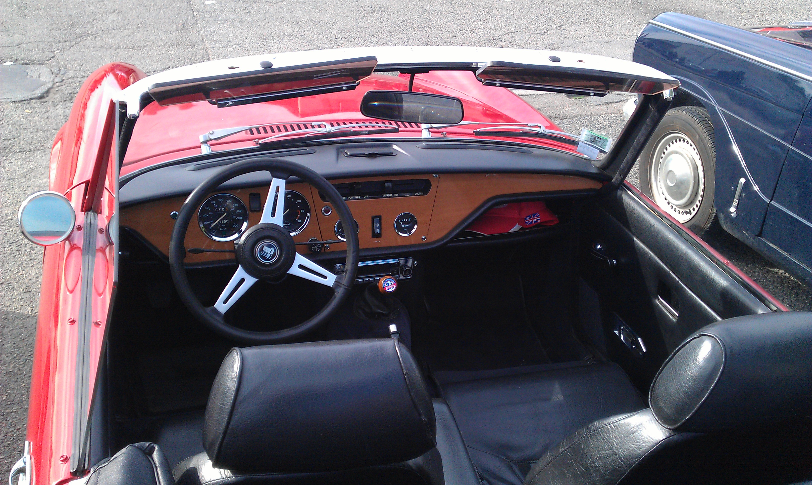 File:Triumph Spitfire MkIV after 1973 interior.jpg - Wikimedia Commons