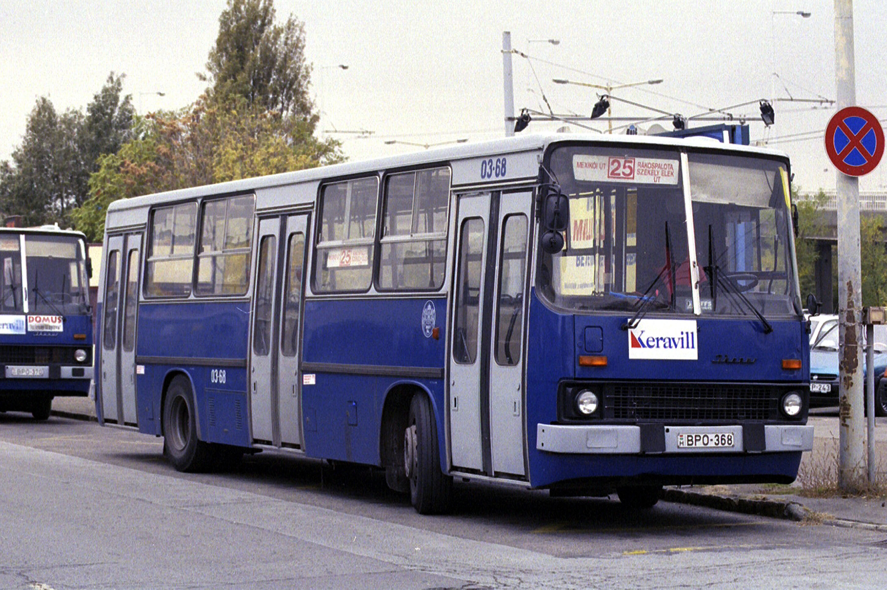 Buses Worldwide: Ikarus 260
